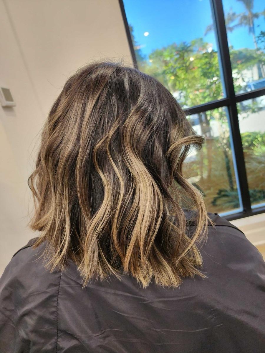 Robert of Philadelphia editorial hand-tied extension styling in Naples